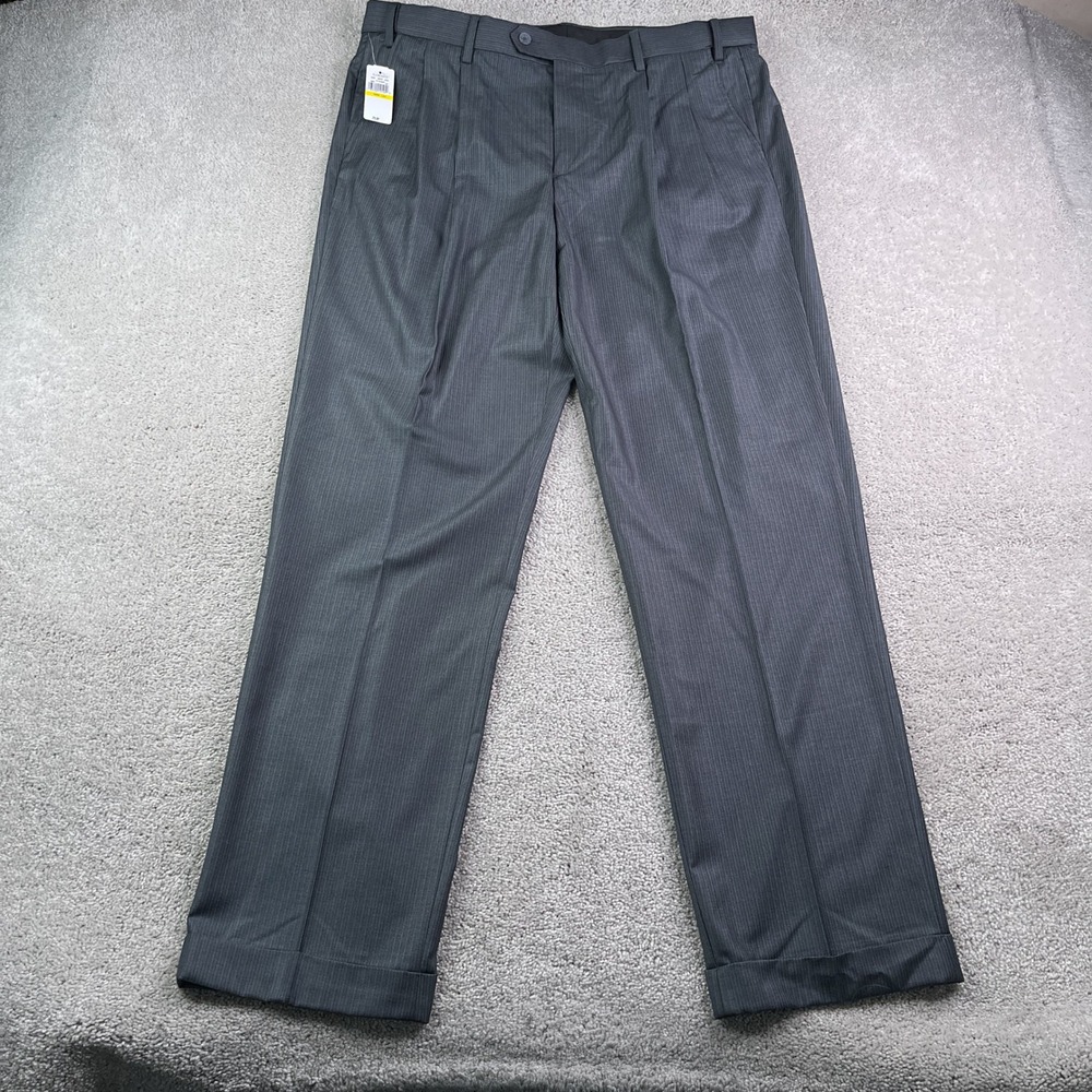 NEW Van Heusen Pants Mens 38x34 Gray Classic Fit Pleated Pinstripe Trousers